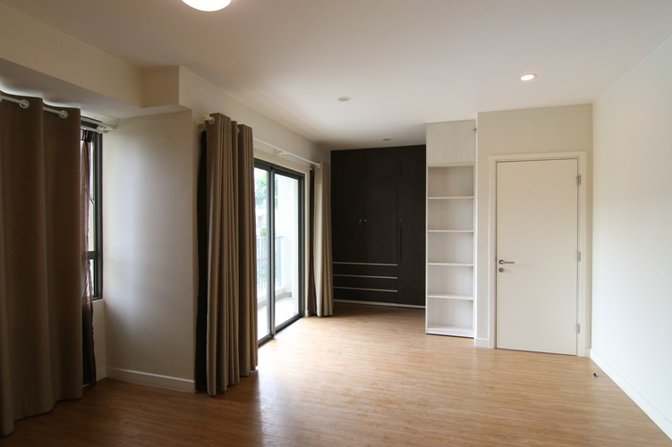 Duplex Masteri Thảo Điền, Quận 2 Duplex Masteri Thảo Điền có 3 phòng ngủ, nội thất cơ bản.