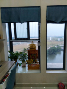 Duplex La Astoria, Quận 2 Duplex La Astoria có 3 phòng ngủ, view đón gió mát mẻ.