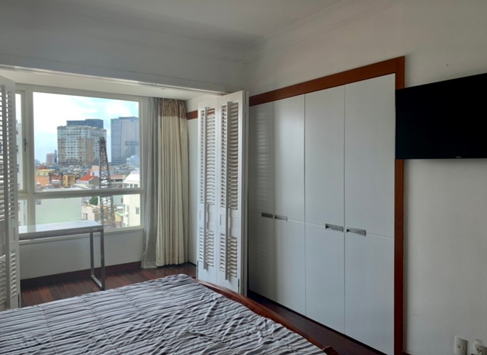 Căn hộ The Manor, Quận Bình Thạnh Căn hộ The Manor tầng 4 có 3 phòng ngủ, đầy đủ nội thất.