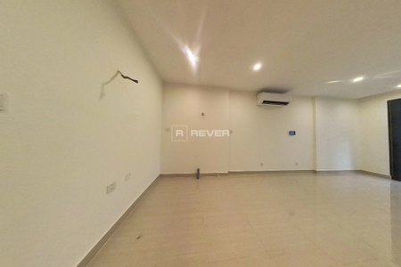  Căn hộ Vinhomes Grand Park hướng ban công nam nội thất cơ bản diện tích 46.5m²