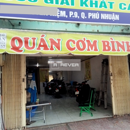 Mặt bằng kinh doanh Quận Phú Nhuận Mặt bằng kinh doanh diện tích 35m2 rộng thoáng, cửa hướng Đông mát mẻ.