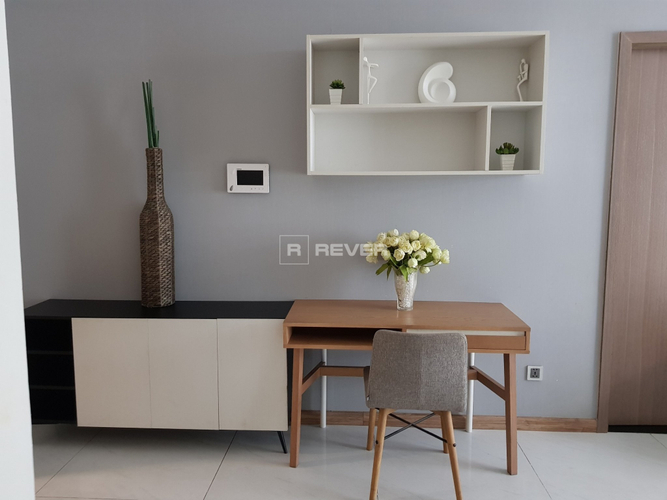  Căn hộ Vinhomes Central Park hướng ban công đông bắc đầy đủ nội thất diện tích 80.3m².