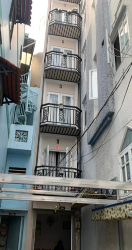 Nhà phố Đường Huỳnh Văn Bánh 3 tầng diện tích 26.6m² hướng đông bắc pháp lý sổ hồng.