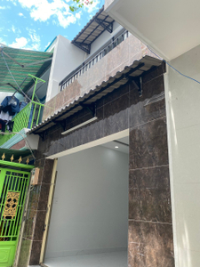 Nhà phố Quận 7 Nhà phố có diện tích 4mx 12m vuông vắn, khu vực dân cư đông đúc.