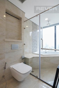  Căn hộ Vinhomes Golden River đầy đủ nội thất diện tích 159.5m².