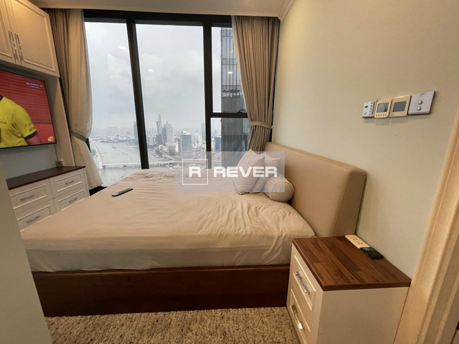  Căn hộ Vinhomes Golden River đầy đủ nội thất diện tích 70m²