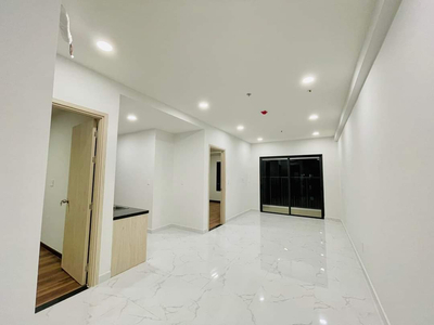  Căn hộ Charm City hướng ban công đông nam không có nội thất diện tích 69.96m²