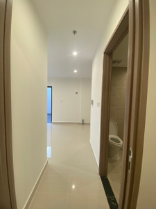  Căn hộ Vinhomes Grand Park hướng ban công đông nam nội thất cơ bản diện tích 85.2m².