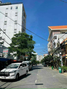 Đất nền Quận 7 Đất nền diện tích 59.6m2 rộng thoáng, có sổ hồng riêng bàn giao ngay.