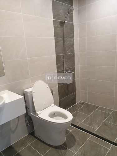  Căn hộ Vinhomes Grand Park có 2 phòng ngủ, nội thất cơ bản.