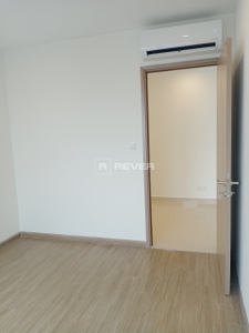  Căn hộ tầng 18 Vinhomes Grand Park nội thất cơ bản, view nội khu