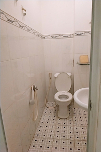 Nhà phố Quận 7 Nhà phố đường Huỳnh Tấn Phát diện tích 44m2, khu dân cư hiện hữu.