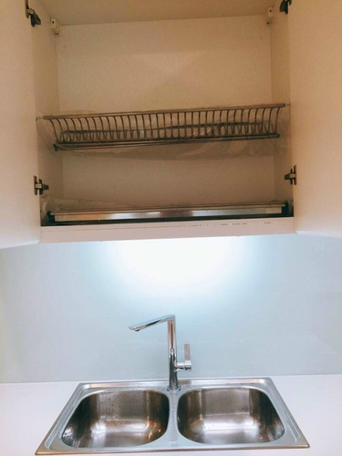 Căn hộ Vinhomes Central Park, Quận Bình Thạnh Căn hộ Vinhomes Central Park tầng 15 thiết kế 2 phòng ngủ, nội thất cơ bản.