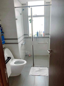 Căn hộ The Botanica, Quận Tân Bình Căn hộ The Botanica tầng 16 có 3 phòng ngủ, view quân khu 7.