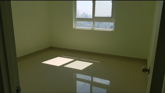 Căn hộ Topaz City, Quận 8 Căn hộ Topaz City tầng 25 có 2 phòng ngủ, nội thất cơ bản.