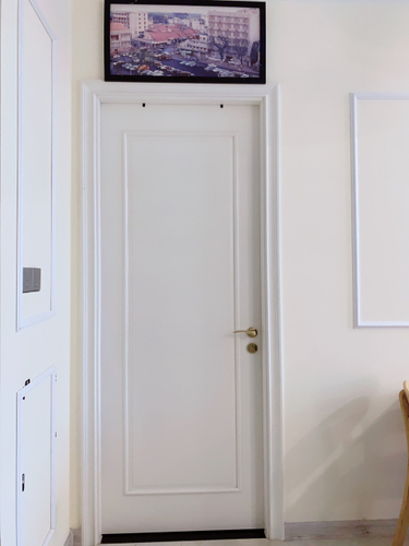  Căn hộ Vinhomes Golden River hướng ban công đông bắc đầy đủ nội thất diện tích 47m²