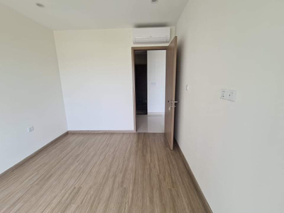  Căn hộ Vinhomes Grand Park hướng ban công đông nam không có nội thất diện tích 59.2m²