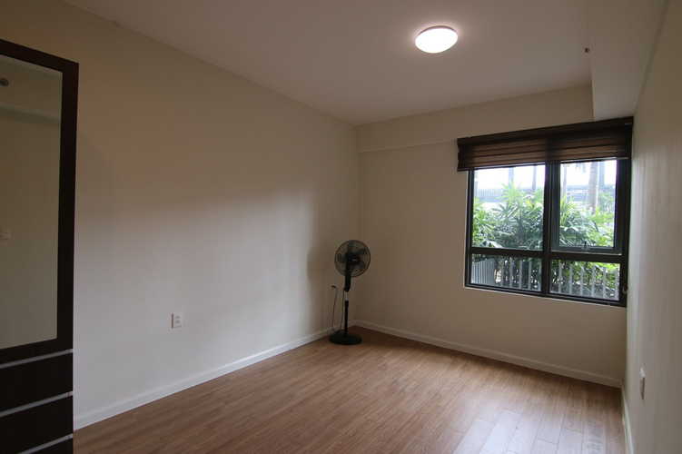 Duplex Masteri Thảo Điền, Quận 2 Duplex Masteri Thảo Điền có 3 phòng ngủ, nội thất cơ bản.