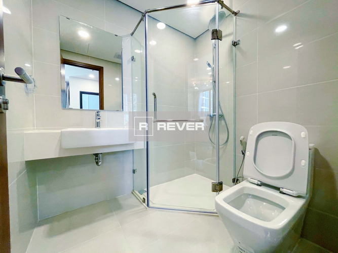 toilet căn hộ Ecogreen Saigon Căn hộ Eco Green Sài Gòn tầng cao thiết kế hiện đại, ban công thoáng mát