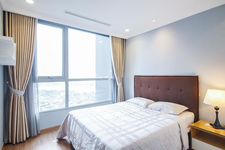 Căn hộ VInhomes Central Park, Quận Bình Thạnh Căn hộ cao cấp Vinhomes Central Park 3 phòng ngủ, nội thất dính tường.