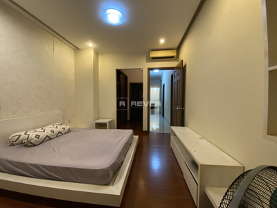  Căn hộ Sunrise CityView đầy đủ nội thất diện tích 99m².