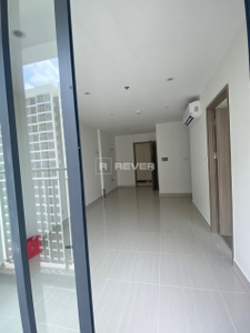 z4385681209793_1a6567b7b3abbbf2277de7a4fec172e8.jpg Căn hộ Vinhomes Grand Park hướng ban công tây bắc không có nội thất diện tích 59m²