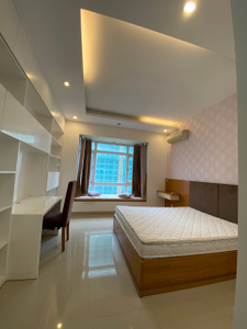 Căn hộ Riverpark Residence, Quận 7 Căn hộ Riverside Residence có 3 phòng ngủ, đầy đủ nội thất.