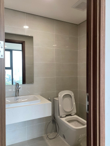  Căn hộ Eco Green Saigon nội thất cơ bản diện tích 72m²