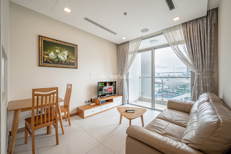  Căn hộ Vinhomes Central Park hướng ban công tây nam đầy đủ nội thất diện tích 52.7m².