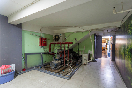 Mặt bằng kinh doanh Quận 1 Mặt bằng kinh doanh tầng trệt diện tích 100m2, khu kinh doanh sầm uất.