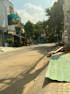 Nhà phố Quận 6 Nhà phố đường Cư xá Phú Lâm D diện tích 68m2, có sổ hồng riêng.