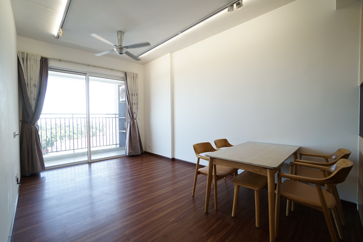 Căn hộ Golden Mansion, Quận Phú Nhuận Căn hộ Golden Mansion tầng 11 cửa hướng Bắc, nội thất đầy đủ.
