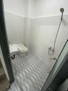 Nhà phố Quận Tân Bình Nhà hẻm rộng 4m đường Nguyễn Sỹ Sách diện tích 4.4m x 15.5m rộng thoáng.