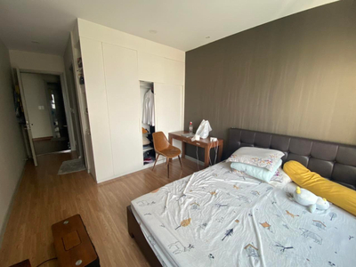  Căn hộ The Gold View hướng ban công tây bắc nội thất cơ bản diện tích 92m².