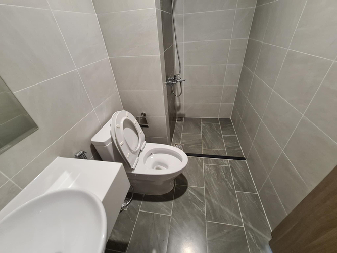 Căn hộ Vinhomes Grand Park, Quận 9 Căn hộ Vinhomes Grand Park tầng 16 thiết kế hiện đại, đã làm sẵn bếp và rèm.