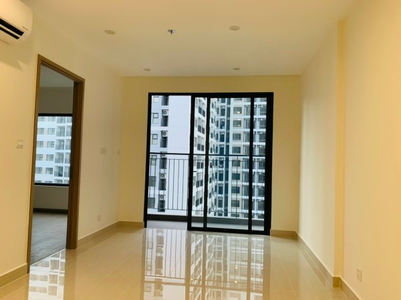  Căn hộ Vinhomes Grand Park hướng ban công tây bắc không có nội thất diện tích 59m²