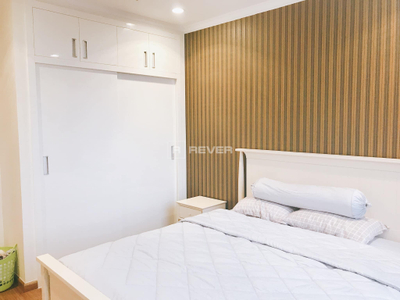 194743745_4475402069159024_6618244253481279619_n.jpg Căn hộ Vinhomes Central Park đầy đủ nội thất diện tích 54m²