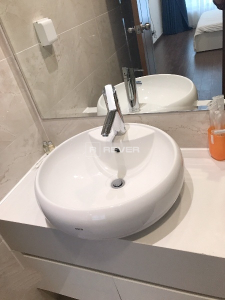  Căn hộ Vinhomes Central Park hướng Tây Nam, diện tích 79.1m²