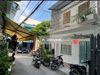  Nhà phố thiết kế 1 trệt, 1 lầu đúc chắc chắn, khu dân cư sầm uất.