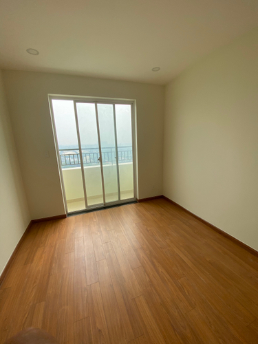  Căn hộ Dream Home Riverside tầng 15 thoáng mát, nội thất cơ bản.