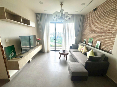 Căn hộ 2pn full nội thất, view Landmark 81, pháo bông
