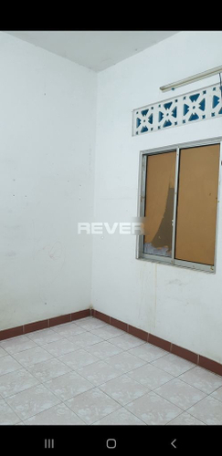 Nhà phố Quận 4 Nhà phố có cửa hướng Đông Nam mát mẻ, diện tích nhà 90m2.