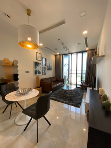 Căn hộ Vinhomes Golden River, Quận 1 Căn hộ Vinhomes Golden River tầng 15 ban công hướng Đông Bắc.