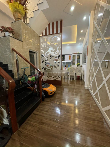 Nhà phố Huyện Nhà Bè Nhà phố thiết kế 1 trệt, 2 lầu diện tích 50m2 nở hậu rất đẹp.