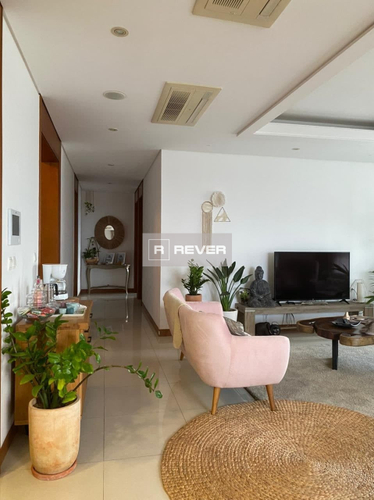 Căn hộ Xi Riverview Palace nội thất cơ bản diện tích 201m².