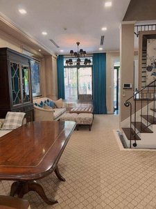 Nhà phố Quận 2 Nhà phố Khu Lakeview City đường Số 6, diện tích 100m2 rộng thoáng.