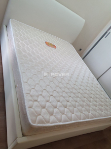 z4392444435157_08d96cfd30ce1f924fea6f63f5451aa2.jpg Căn hộ Vinhomes Central Park đầy đủ nội thất diện tích 52.7m²