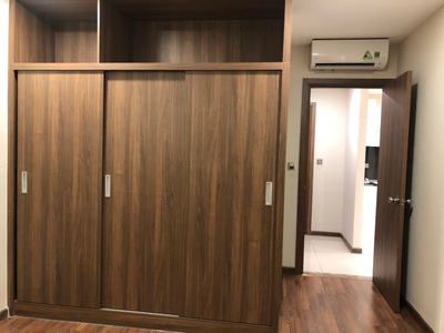 Căn hộ De Capella, Quận 2 Căn hộ De Capella tầng 15 có 2 phòng ngủ, nội thất cơ bản.