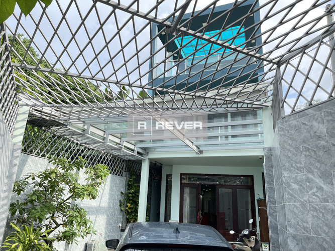 Rever