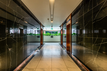  Căn hộ có 2 phòng ngủ Empire City, bàn giao nội thất cơ bản.